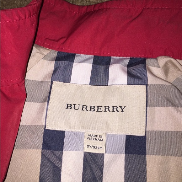 Burberry  Authentic light  jacket size 2Y - Picture 3 of 3